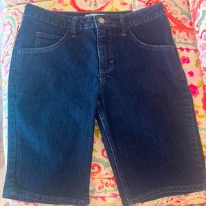 RIDERS by LEE Mid rise Denim Bermuda Shorts Sz 6